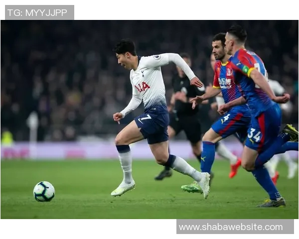 德里赫特社交媒体庆祝球队2-1战胜水晶宫并欢迎利马重返赛场