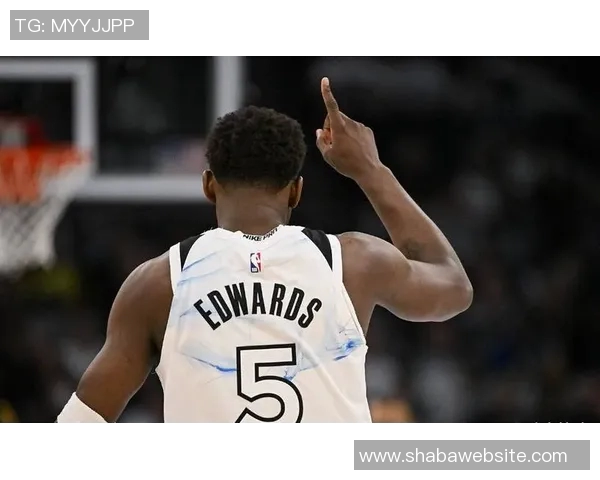 米德尔斯堡宣布爱德华兹离任狼队支付300万镑赔偿金完成交易 米德尔斯堡宣布爱德华兹离任狼队支付300万镑赔偿金完成交易