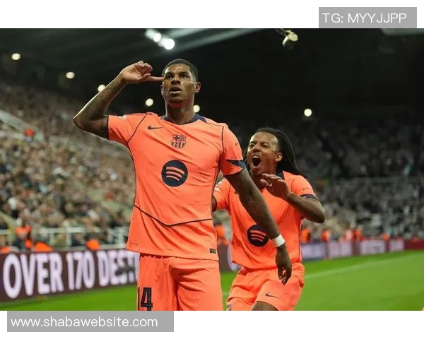 拉什福德坦言愿留巴萨合同还有两年多期待未来发展